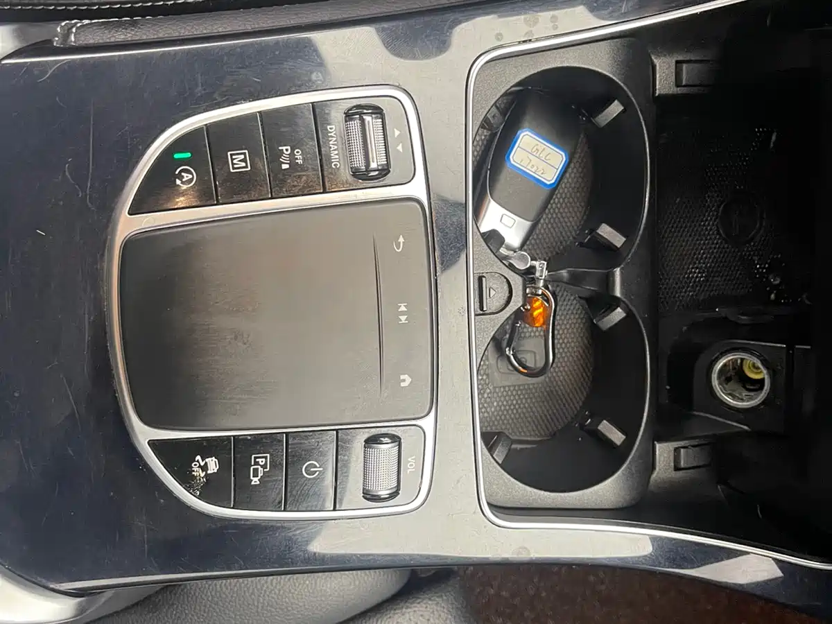 Mercedes-Benz GLC 2022 Facelift II GLC 260 L 4MATIC Sport Model фото 17