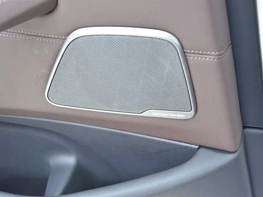 BMW 5 Series 2022 Facelift 530Li xDrive Luxury Package фото 15