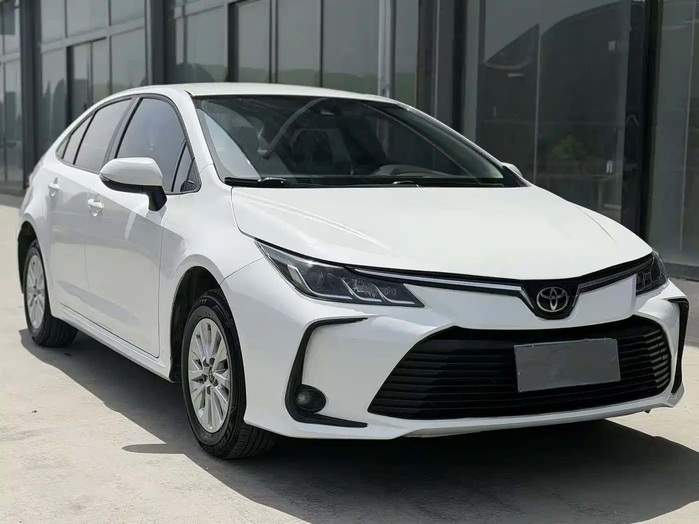 Toyota Corolla 2023 1.2T Pioneer Edition фото 2