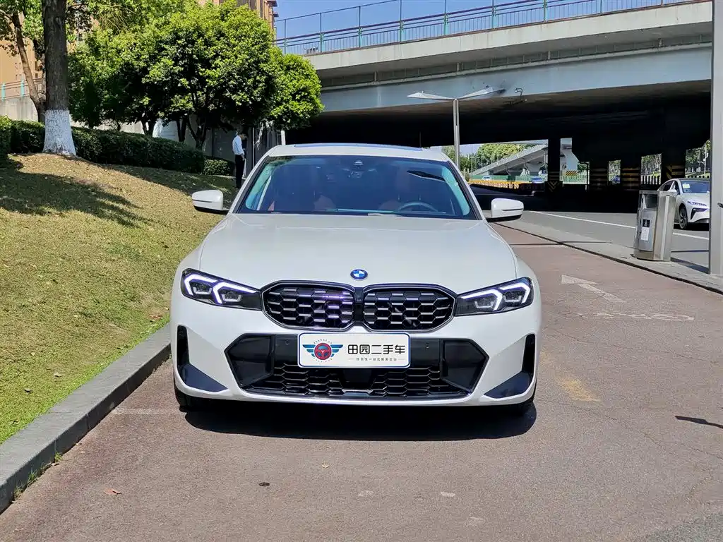 BMW 3 Series 2025 325Li M Sport Package фото 2