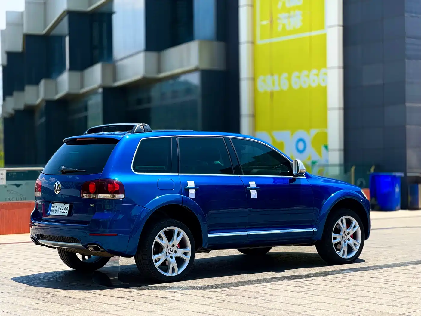 Volkswagen Touareg 2010 3.6 Limited Comfort Edition фото 12