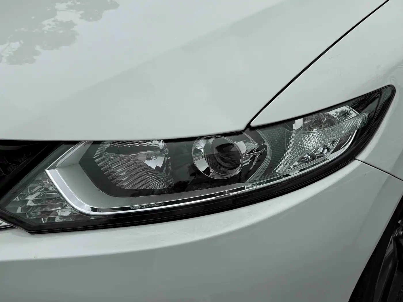 Honda Jade 2014 2013 1.8L Automatic Comfort Edition 5-seater
