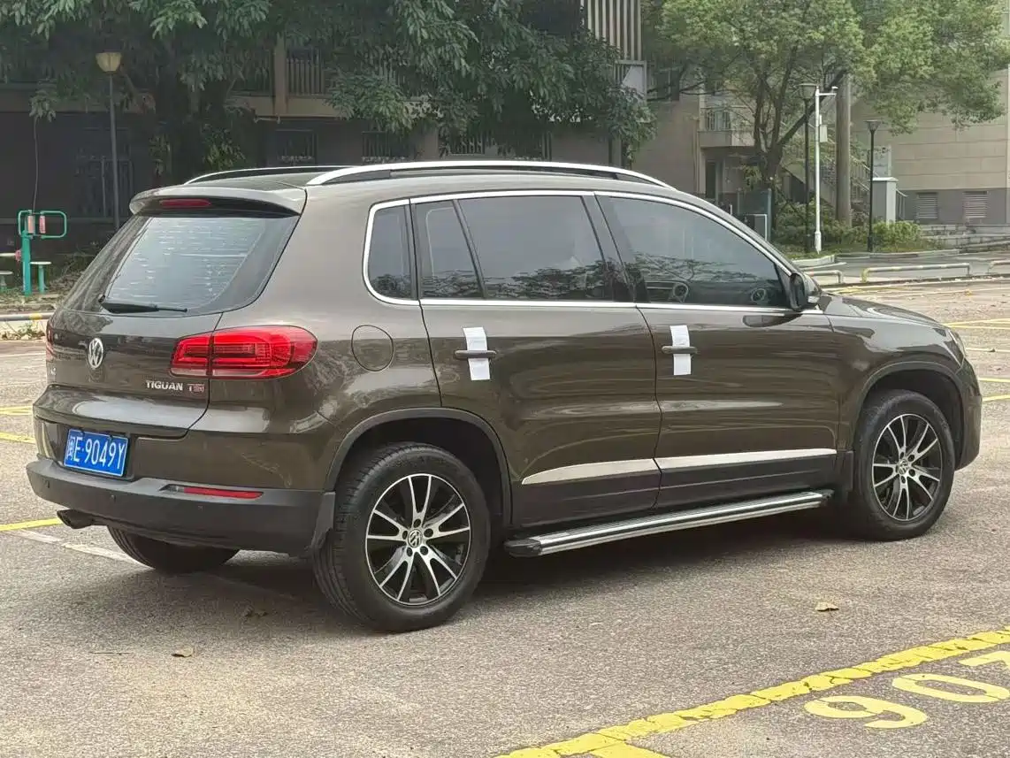 Volkswagen Tiguan 2013 1.8TSI Automatic 2WD Luxury Model фото 9