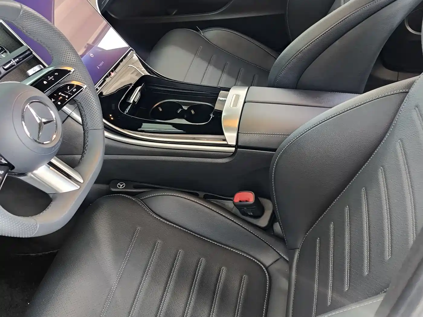 Mercedes-Benz C-Class 2023 Facelift C 260 L Sport Edition фото 9