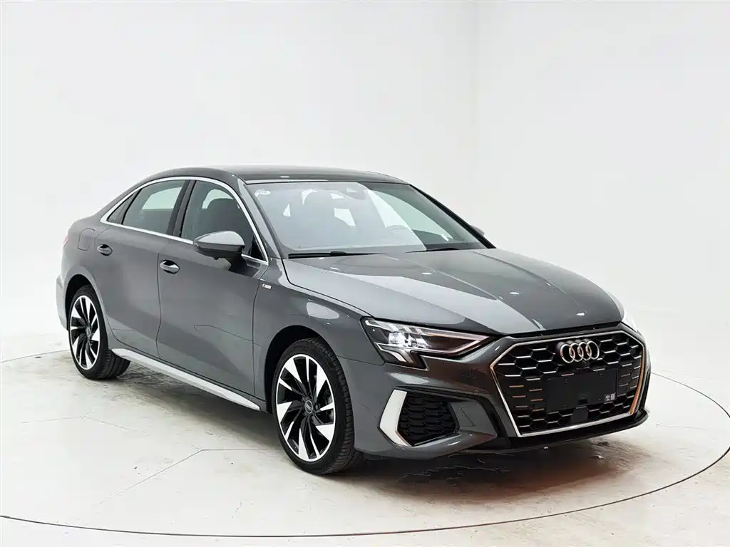 Audi A3 2023 A3L Limousine 35 TFSI Fashion Sport фото 3