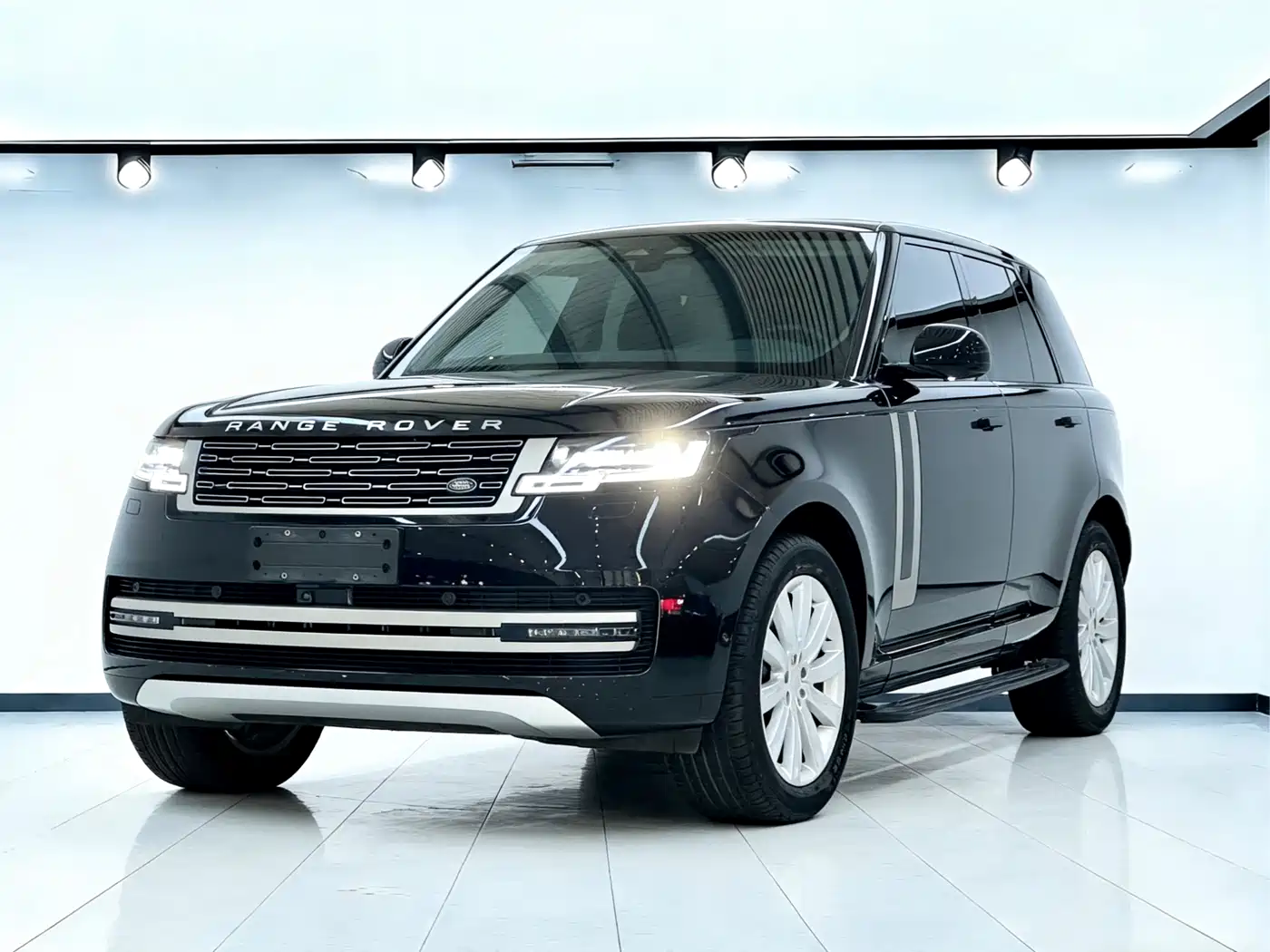 Land Rover Range Rover 2024 3.0 L6 360PS Golden Age Edition