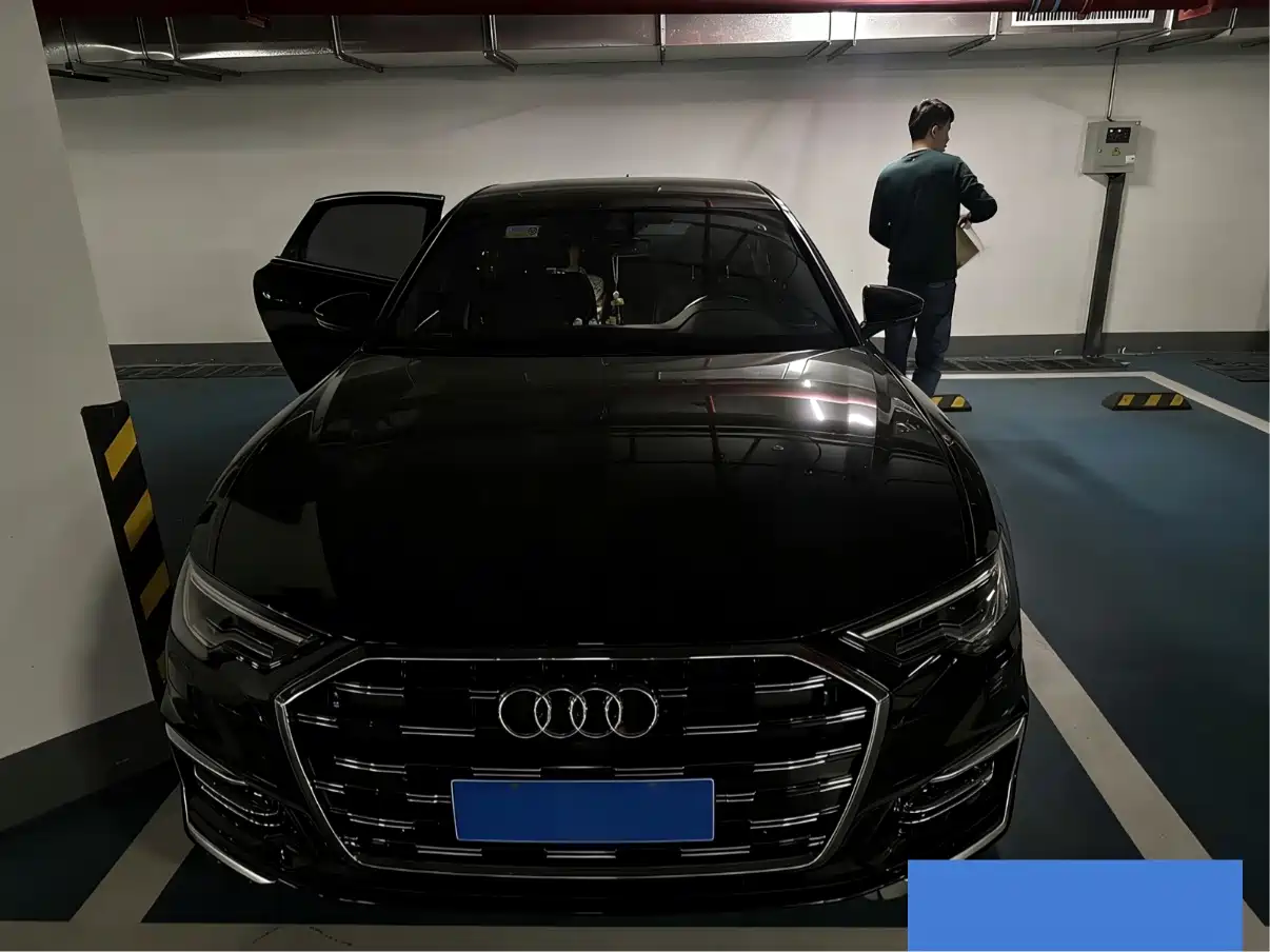 Audi A6L 2024 45 TFSI Premium Dynamic фото 2