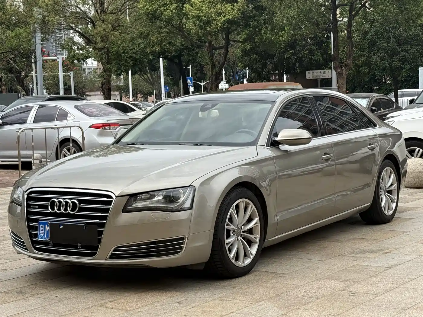 Audi A8 2012 A8L 45 TFSI quattro Comfort