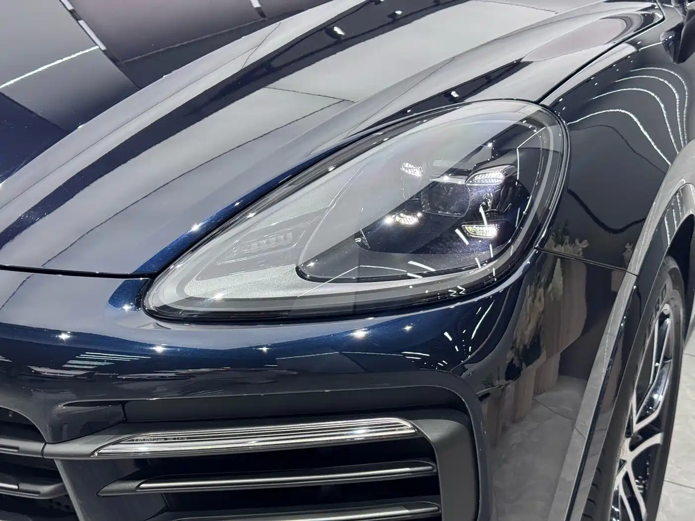 Porsche Cayenne 2023 Cayenne 3.0T Platinum Edition фото 4