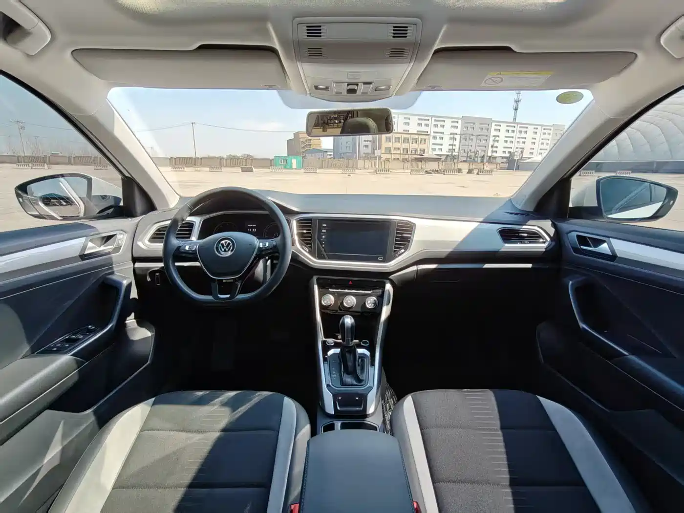 Volkswagen T-ROC 2022 280TSI DSG 2WD Elite PLUS фото 10