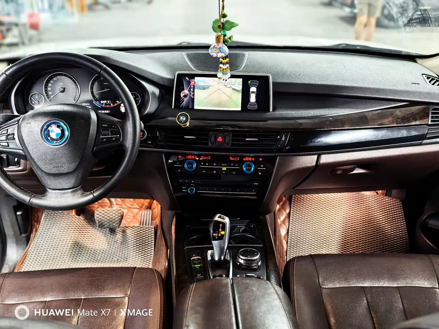 Photo 8 - BMW X5 (Import)