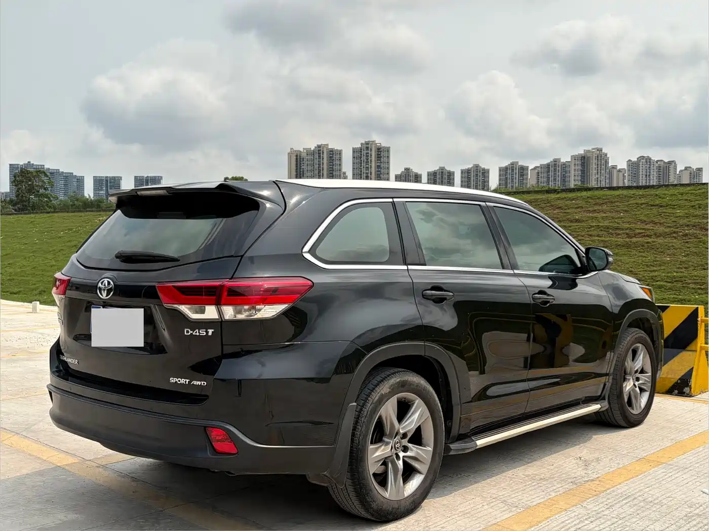 Toyota Highlander 2018 2.0T 4WD Luxury 7-seater (China V) фото 9