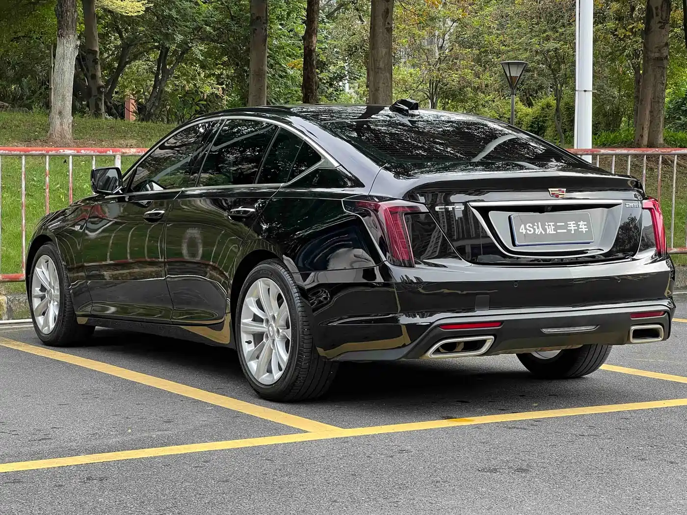 Cadillac CT5 2024 28T Luxury Model Pro фото 5