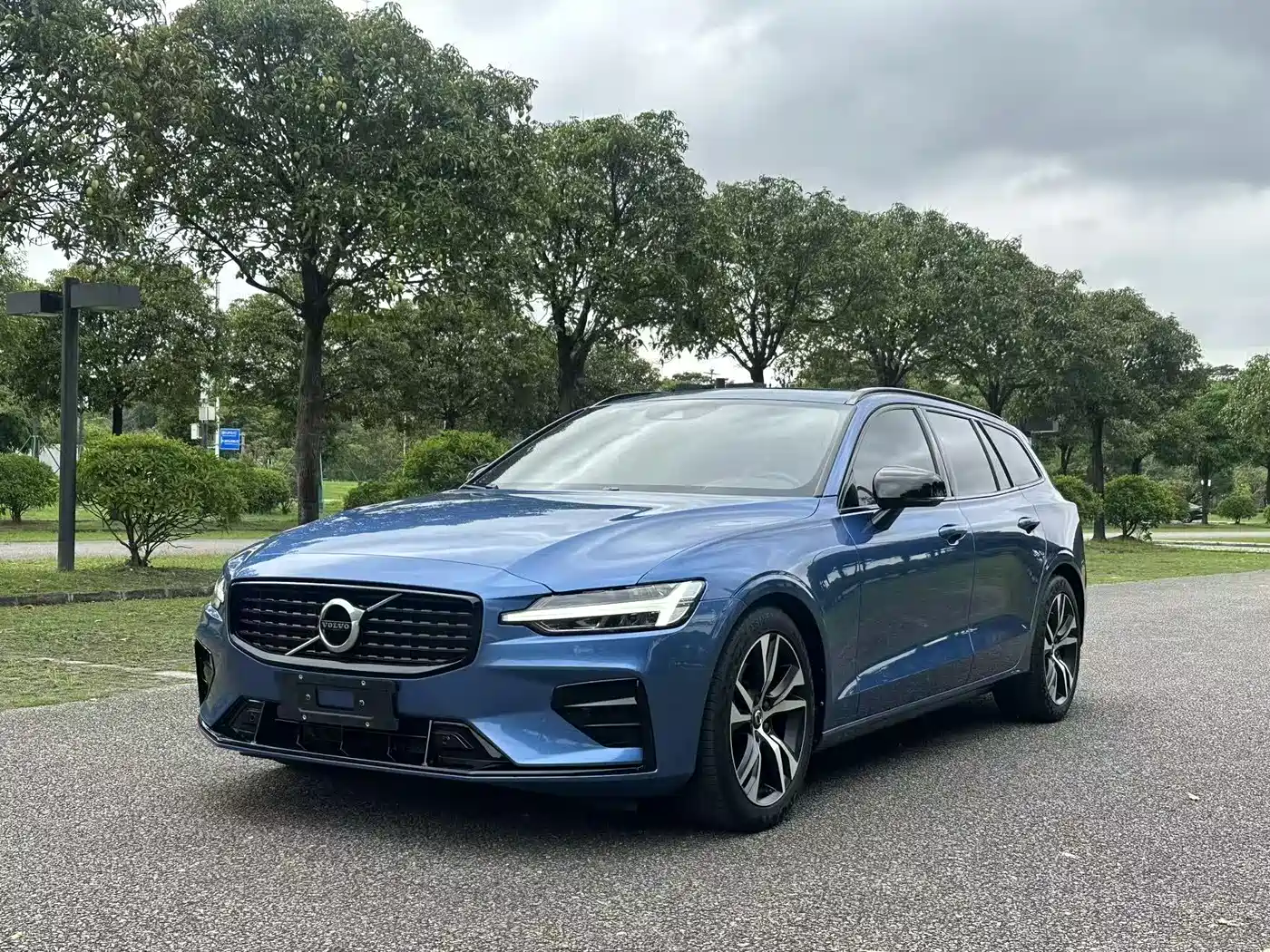 Volvo V60 2021 B5 Zhiyuan Sport Edition