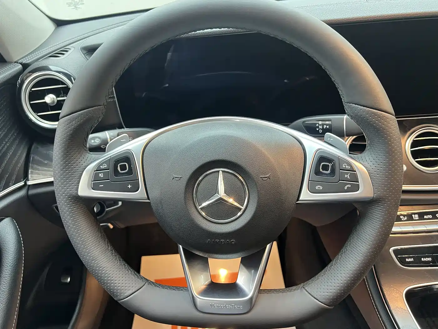 Mercedes-Benz E-Class 2018 Facelift E 200 L Sport 4MATIC фото 9