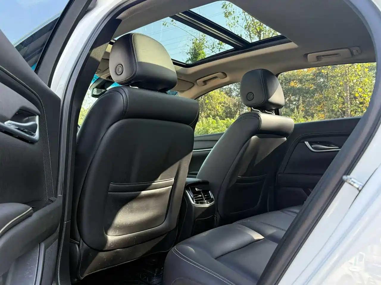 Cadillac XTS 2018 28T Technology фото 7