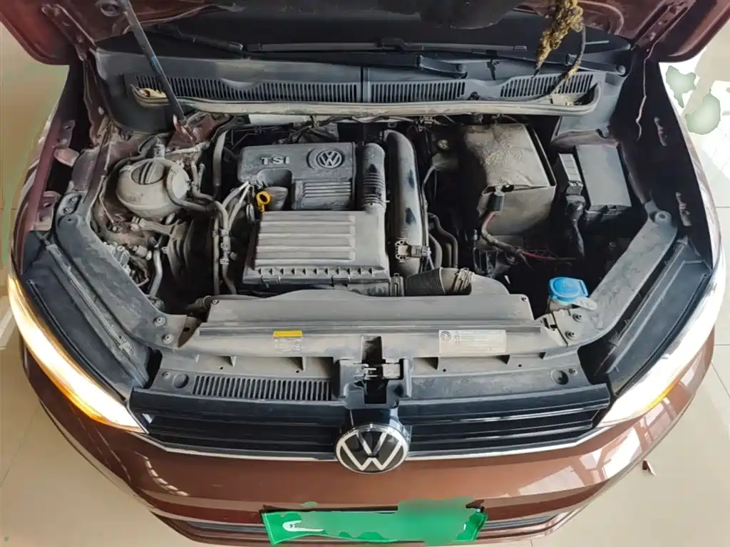 Volkswagen Touran 2016 Touran L 280TSI DSG Trendline фото 20