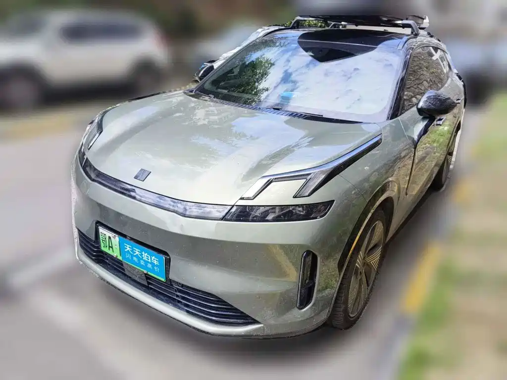 Lynk & Co Lynk & Co 08 EM-P 2023 220km 4WD Performance Halo