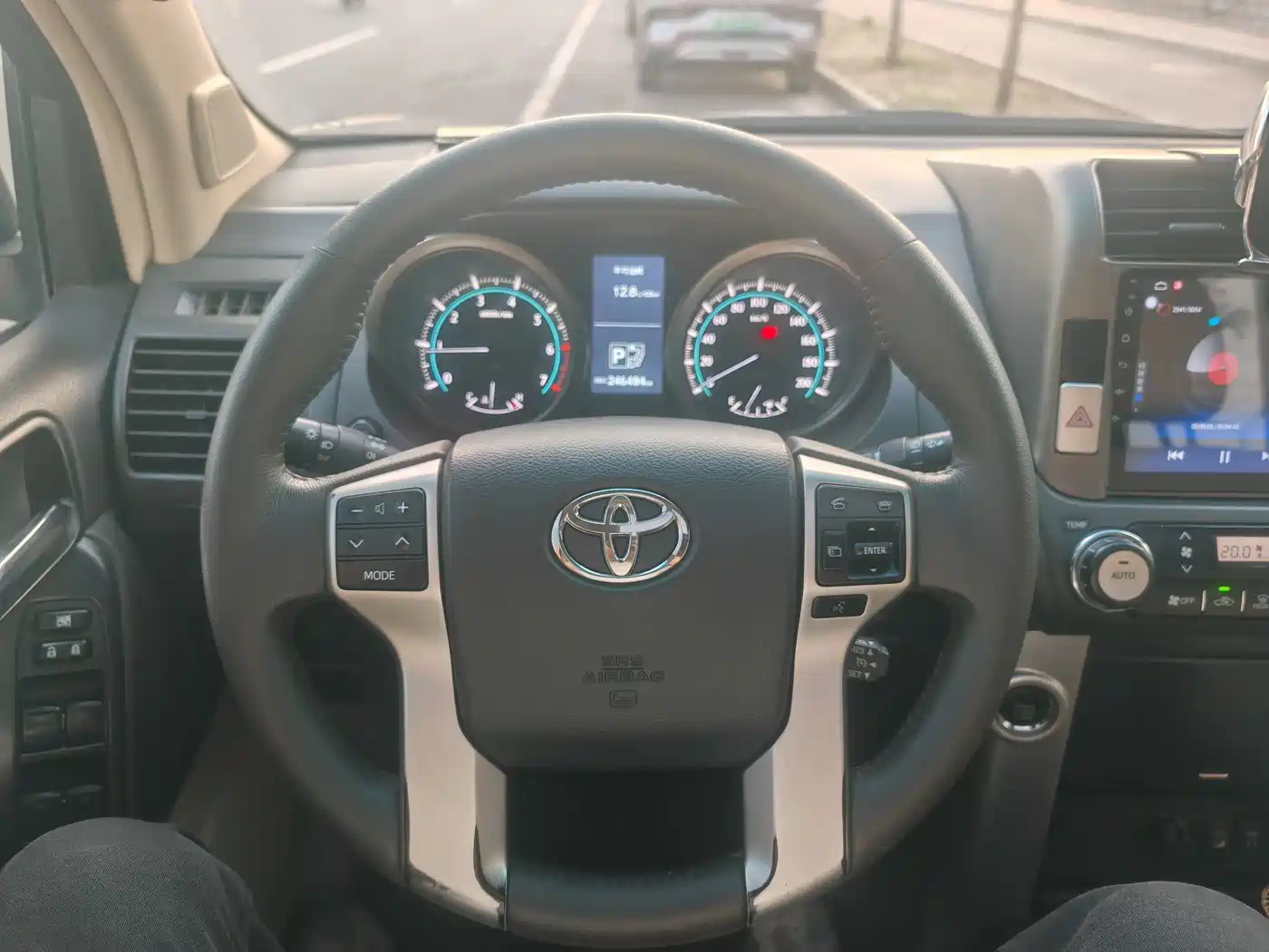 Toyota Prado 2010 4.0L Automatic TX-L фото 13