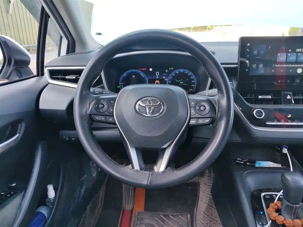 Toyota Levin 2023 Smart Hybrid 1.8L Luxury фото 3