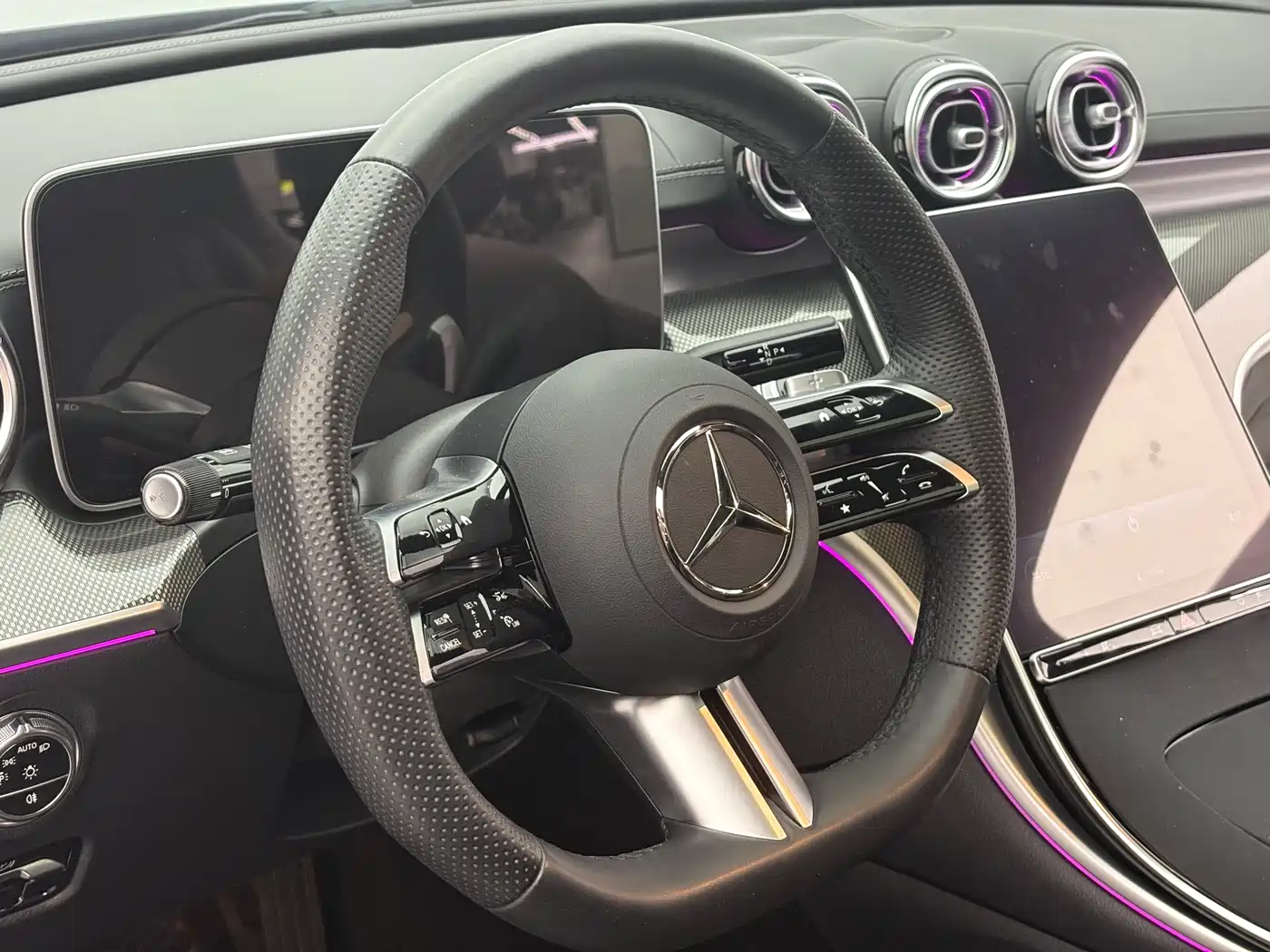 Mercedes-Benz C-Class 2024 C 260 L фото 12