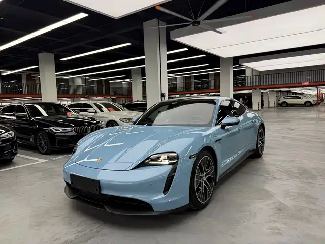 Porsche Taycan Taycan