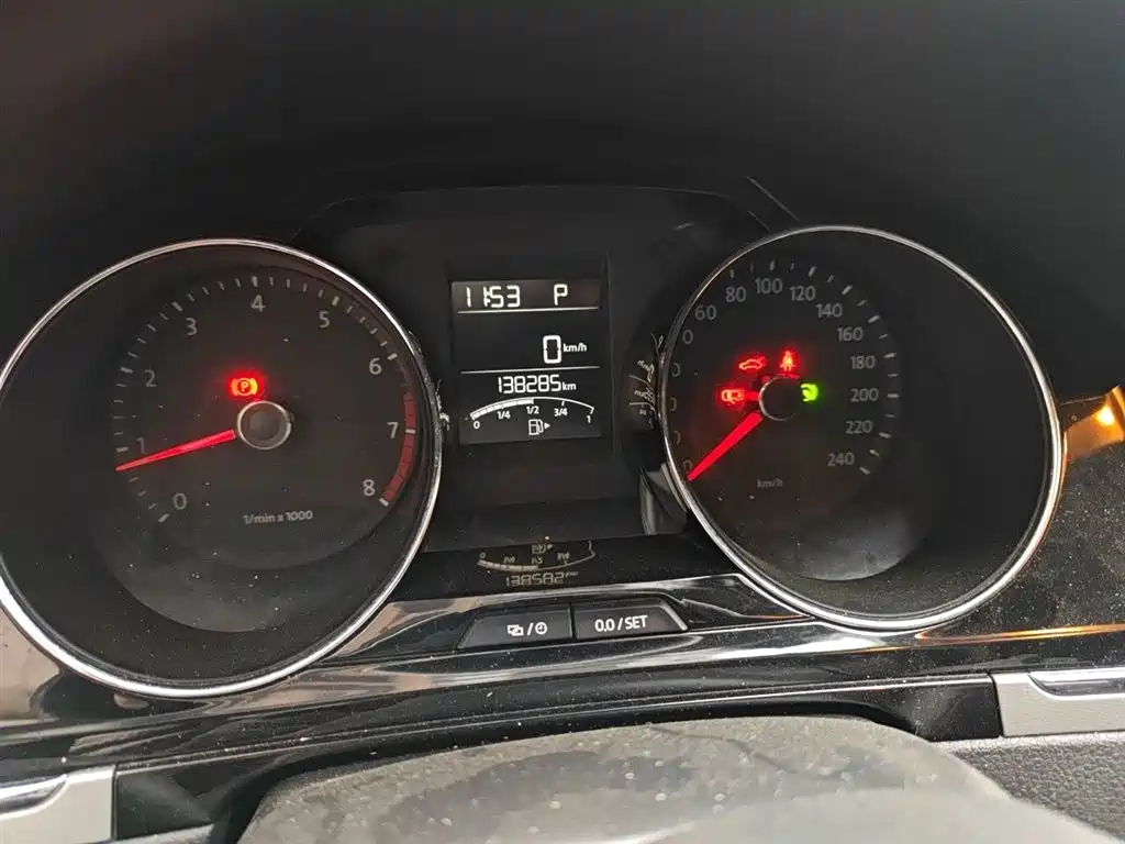 Volkswagen Bora 2014 1.6L Automatic Comfort Edition фото 5