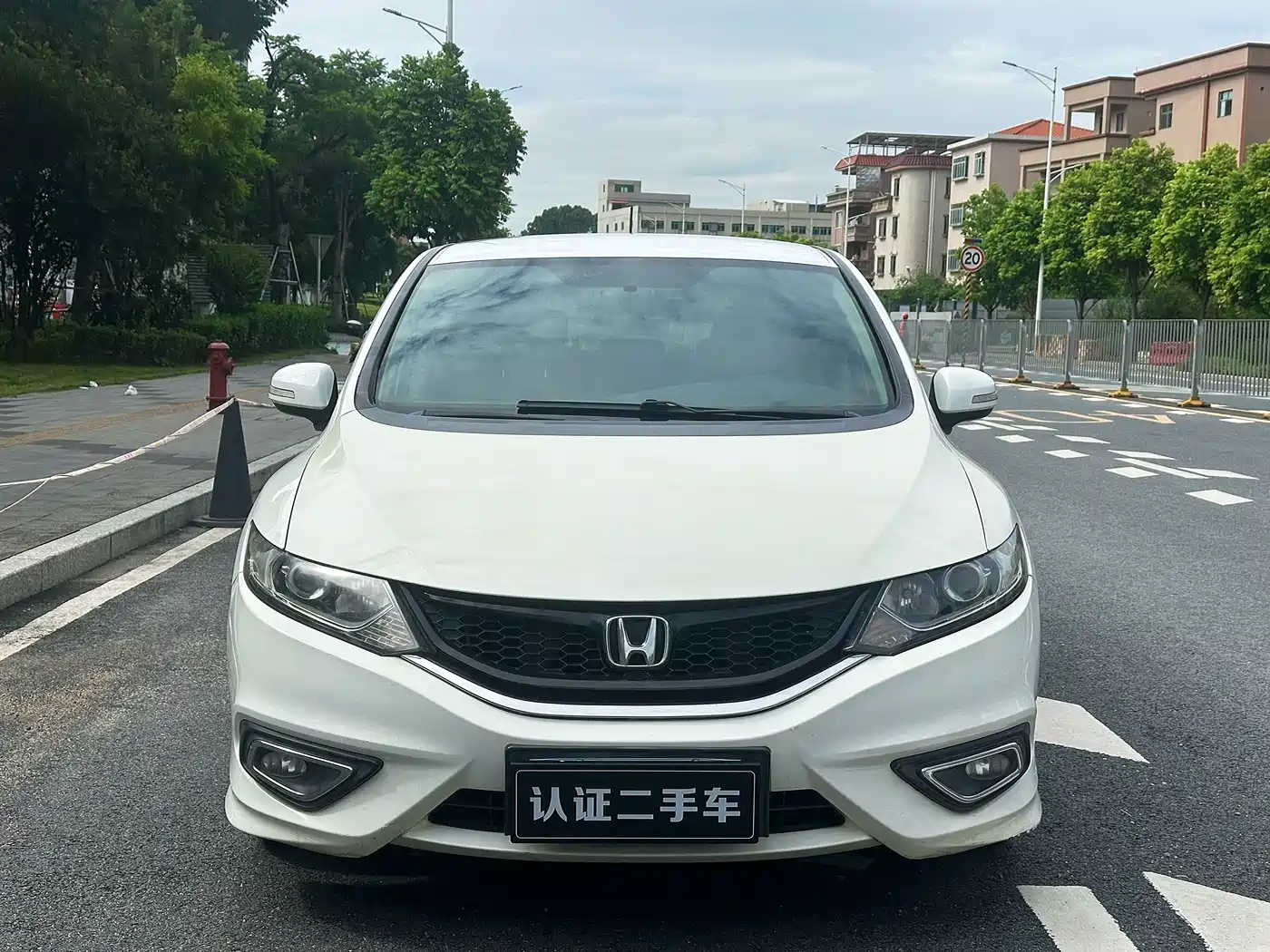 Honda Jade 2014 2013 1.8L Automatic Comfort Edition 5-seater