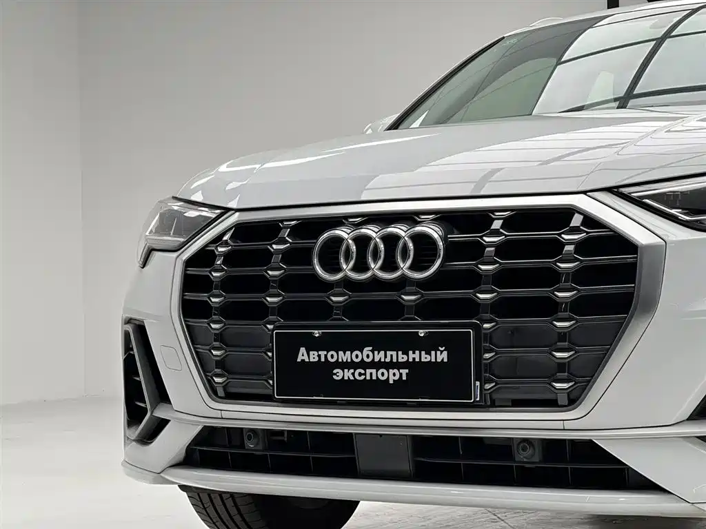 Audi Q3 2022 35 TFSI Progressive Dynamic фото 4