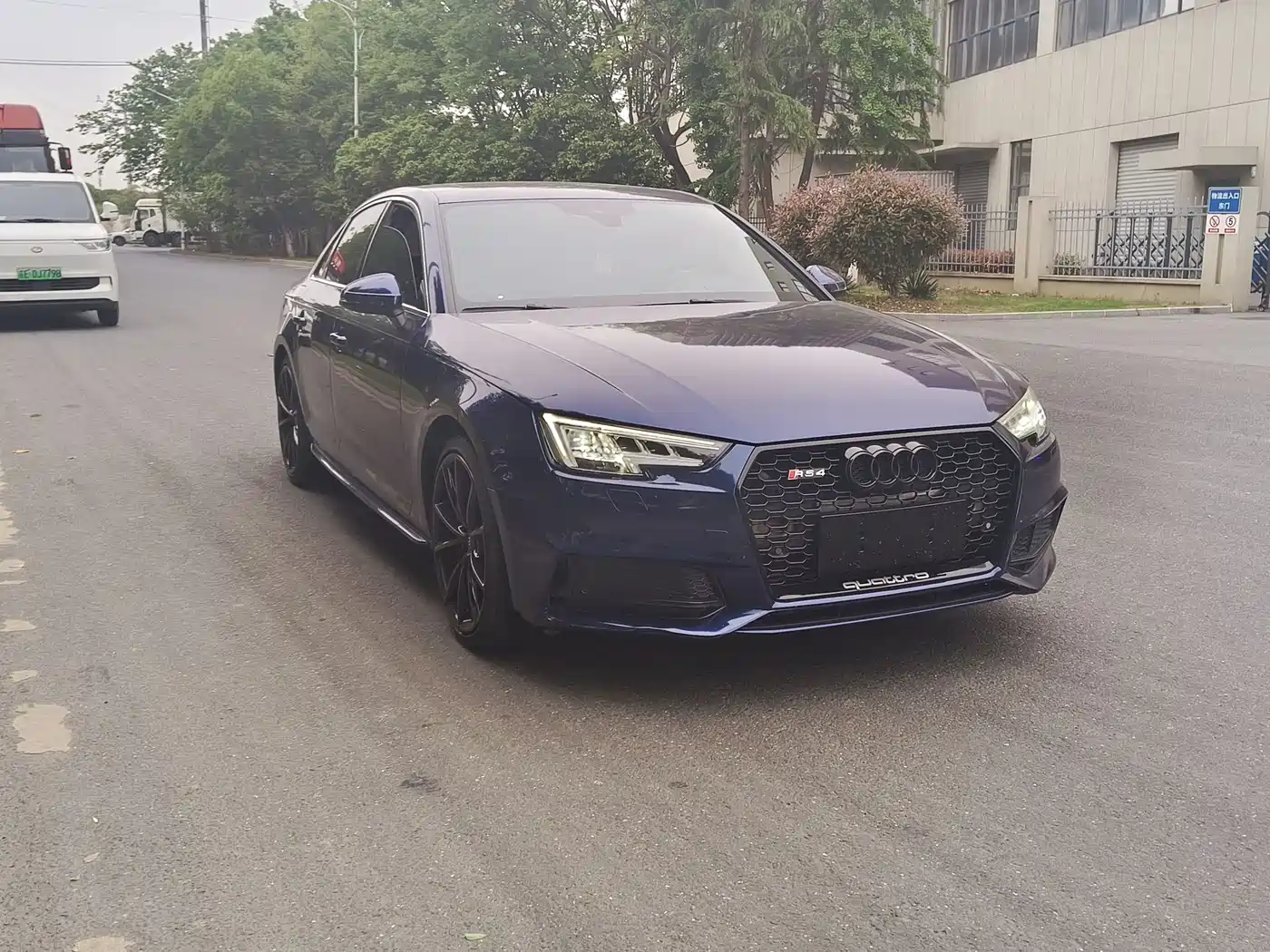 Audi S4 2018 S4 3.0TFSI фото 2
