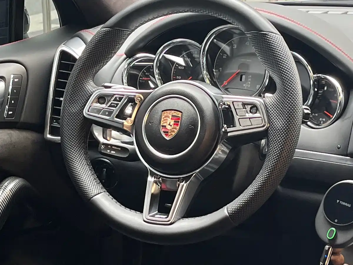 Porsche Cayenne 2011 Cayenne S 4.8L фото 7