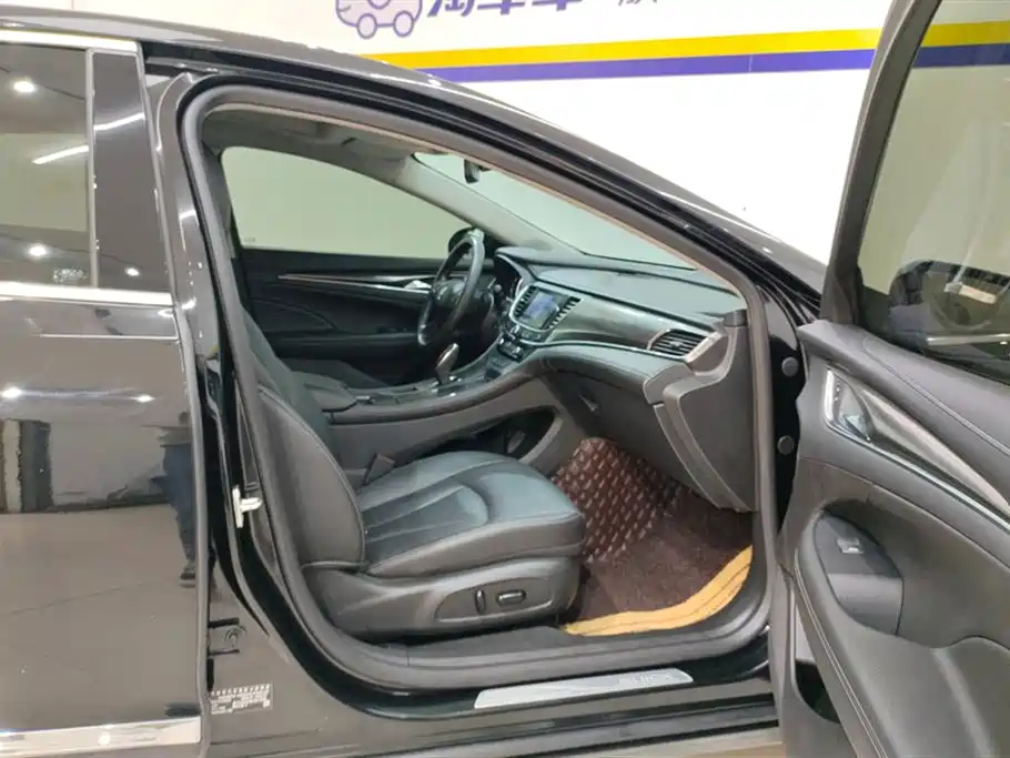 Buick LaCrosse 2022 652T Luxury фото 8