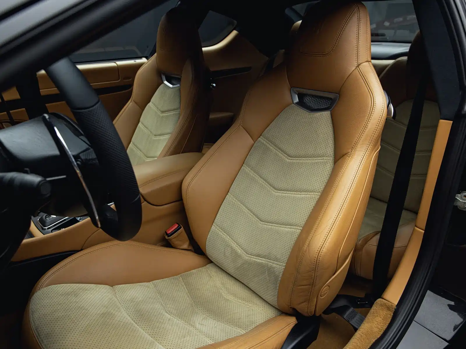صورة 14 - Maserati GranTurismo