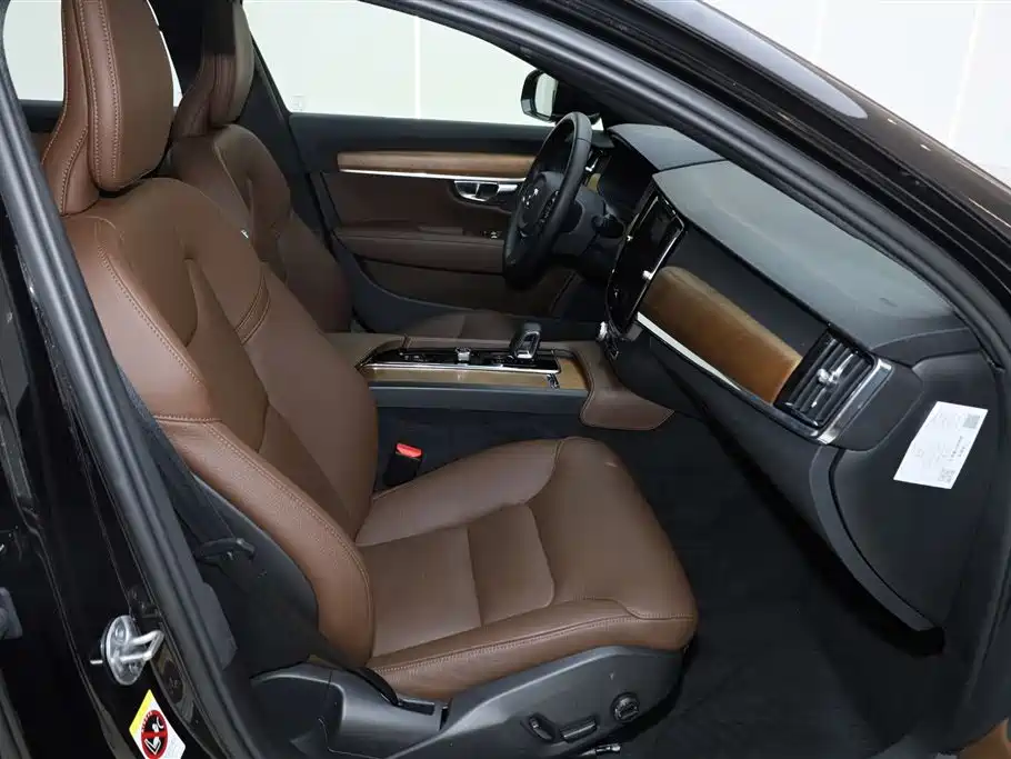 Volvo S90 2025 2025 B5 Zhiyi Luxury Edition