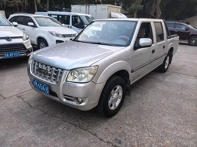 Jiangling Baodian 2016 2.8T New Value Diesel 2WD Standard Cargo Luxury JX493ZLQ4G