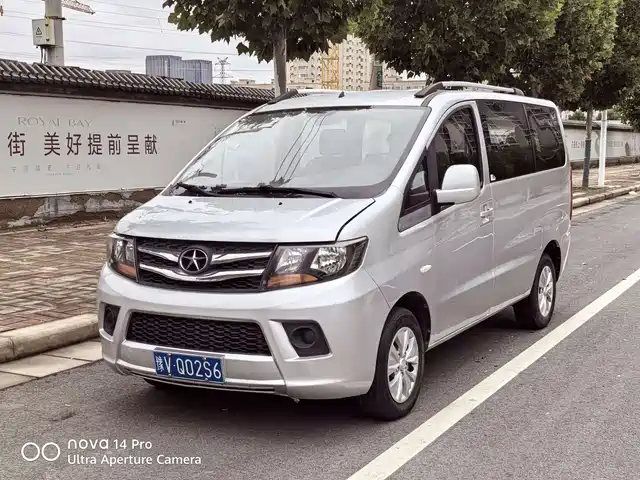 JAC Motors RUIFENG M3