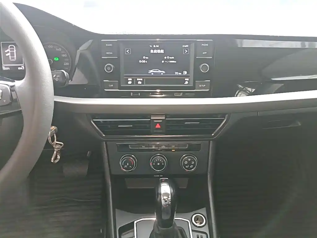 Volkswagen Lavida 2019 1.5L Automatic Comfort Edition China VI фото 13