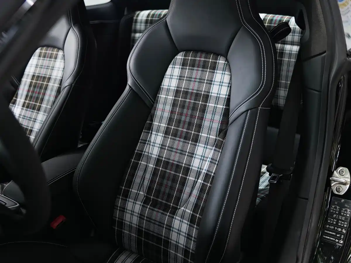 Porsche 911 2022 Turbo S 3.7T фото 13