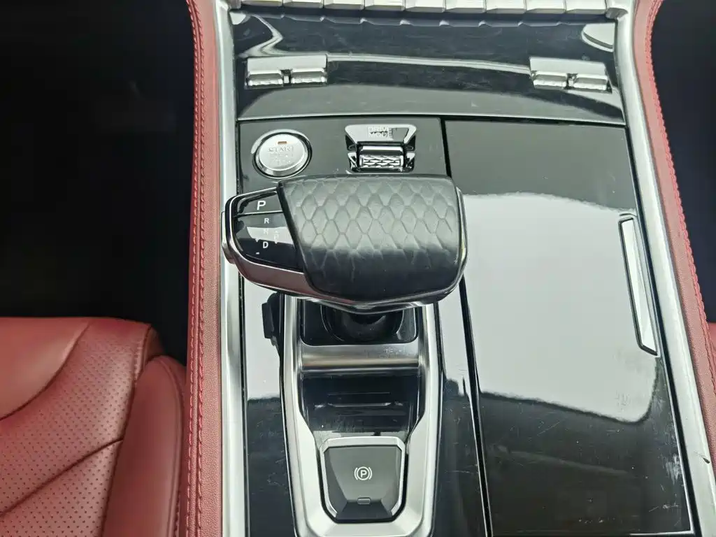 Changan CS85 COUPE 2021 2021 1.5T DCT Luxury