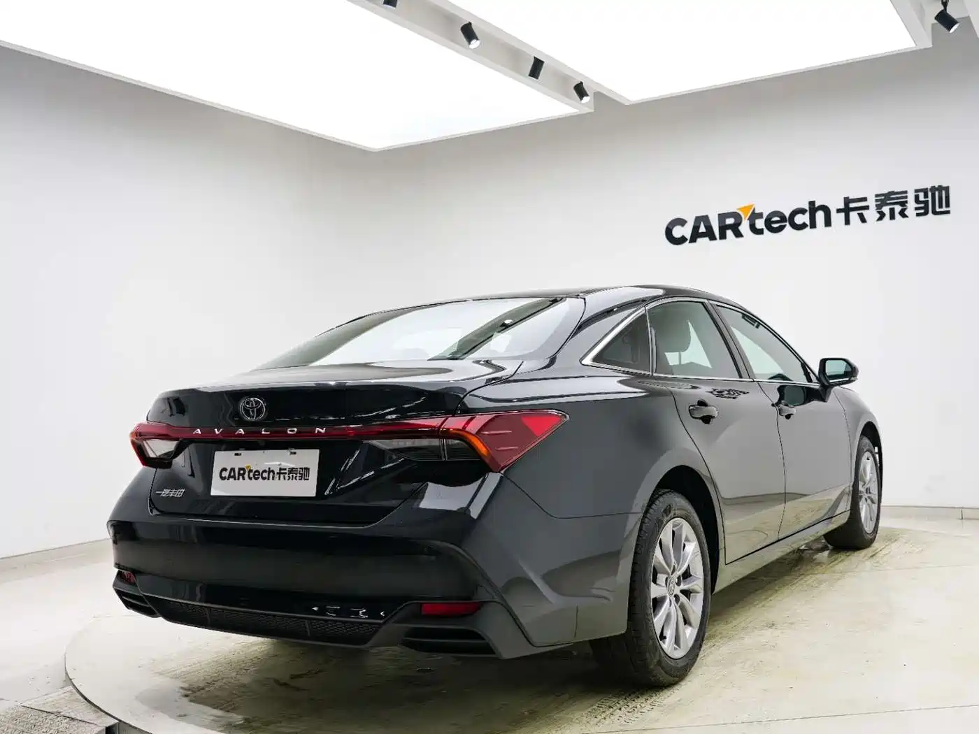 Toyota Avalon 2024 Model 2.0L Progressive Edition фото 16
