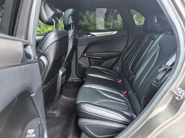 Lincoln MKC 2017 2.0T 2WD Exclusive Edition — фото 5