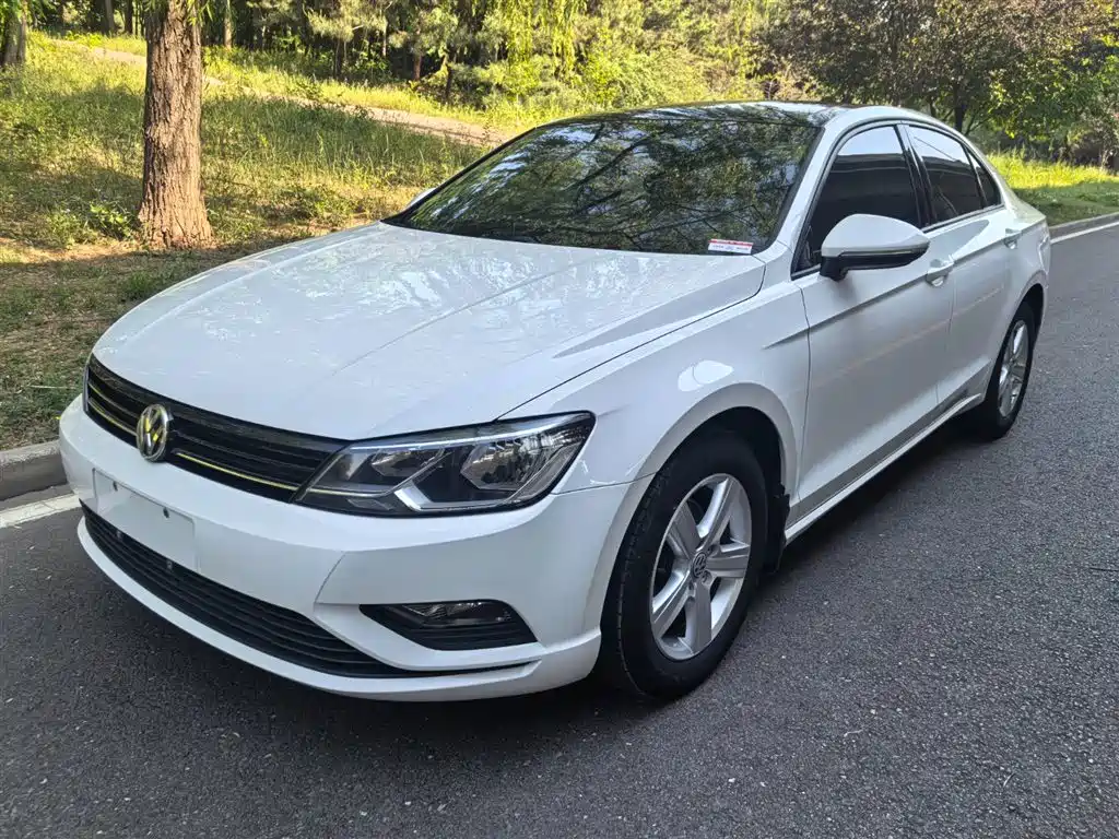 Volkswagen Lamando 2017 230TSI DSG Trend Edition