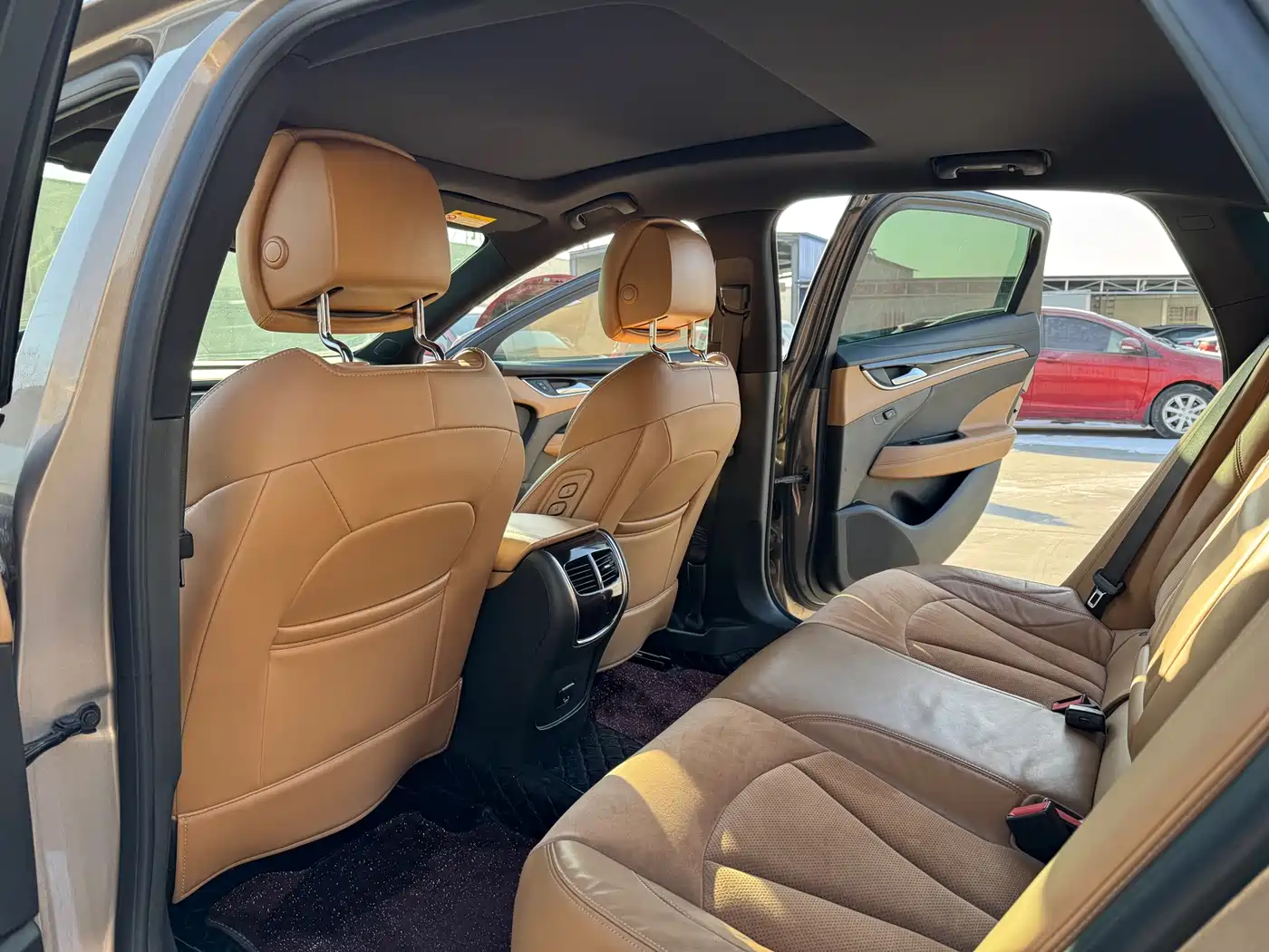 Buick LaCrosse 2018 Model 28T Luxury Edition фото 9