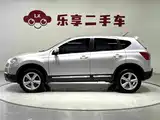 Photo 2 - Nissan Qashqai