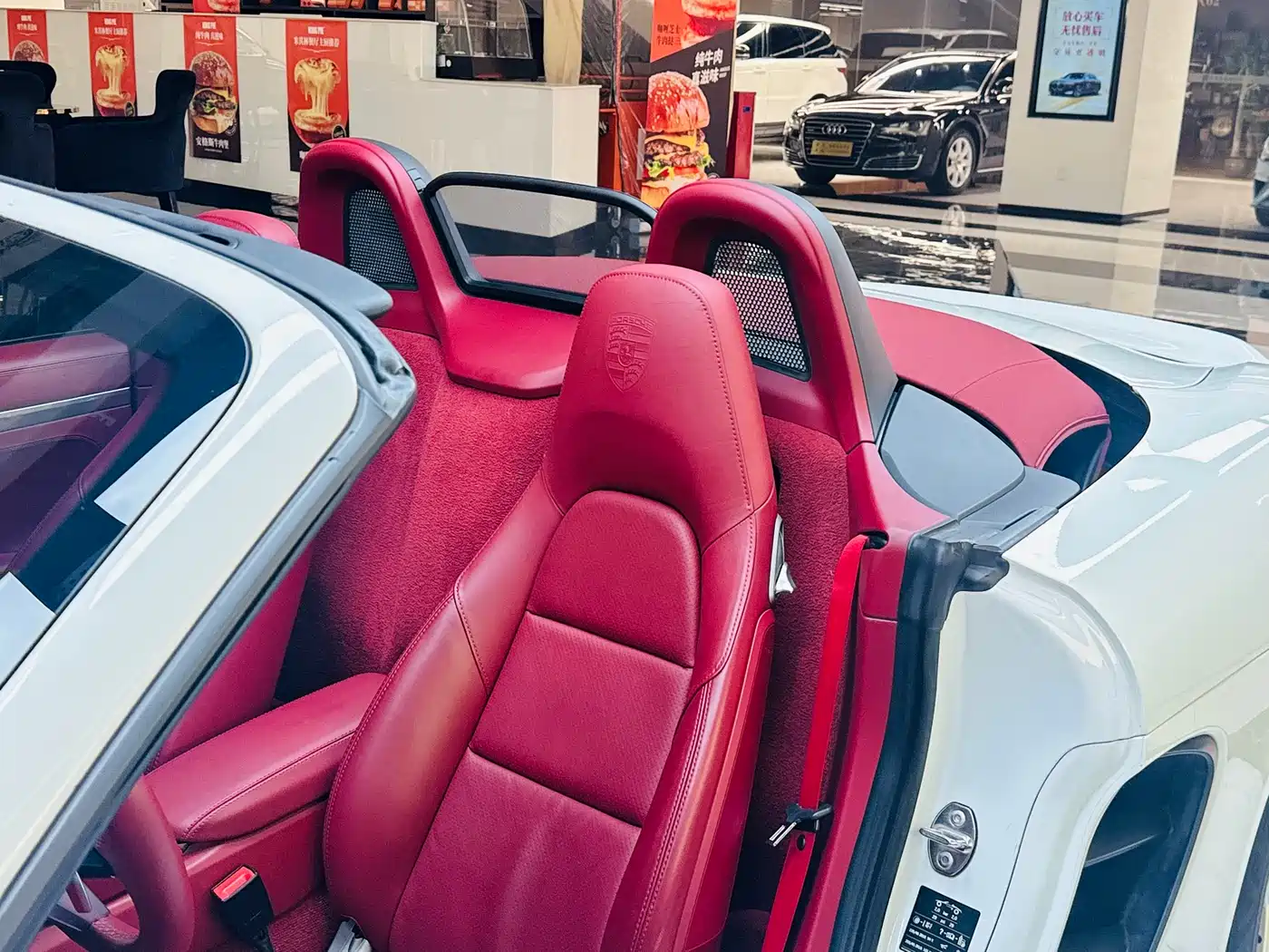 Porsche 718 2018 Boxster 2.0T фото 15