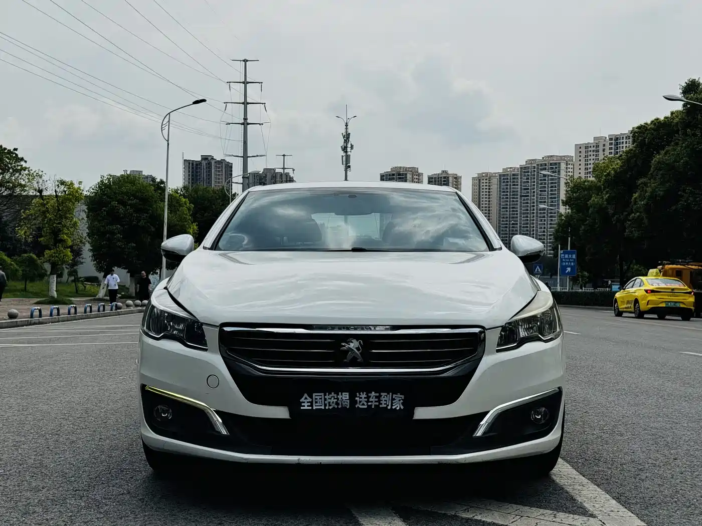 Peugeot 508 2015 1.6THP Auto Comfort Edition фото 2