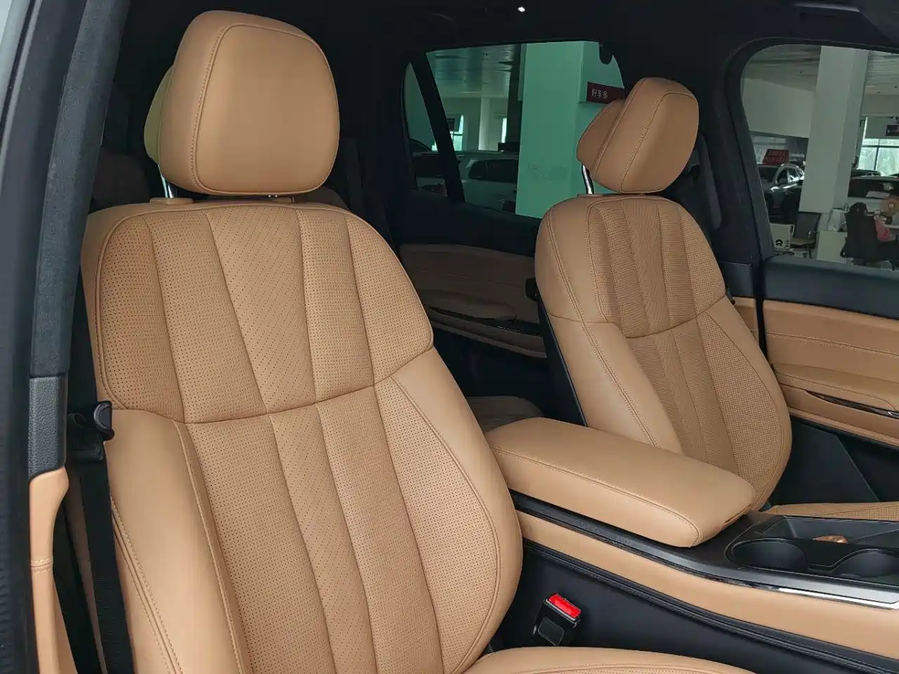 NIO ES8 2021 2020 415KM Signature Edition 6-Seater