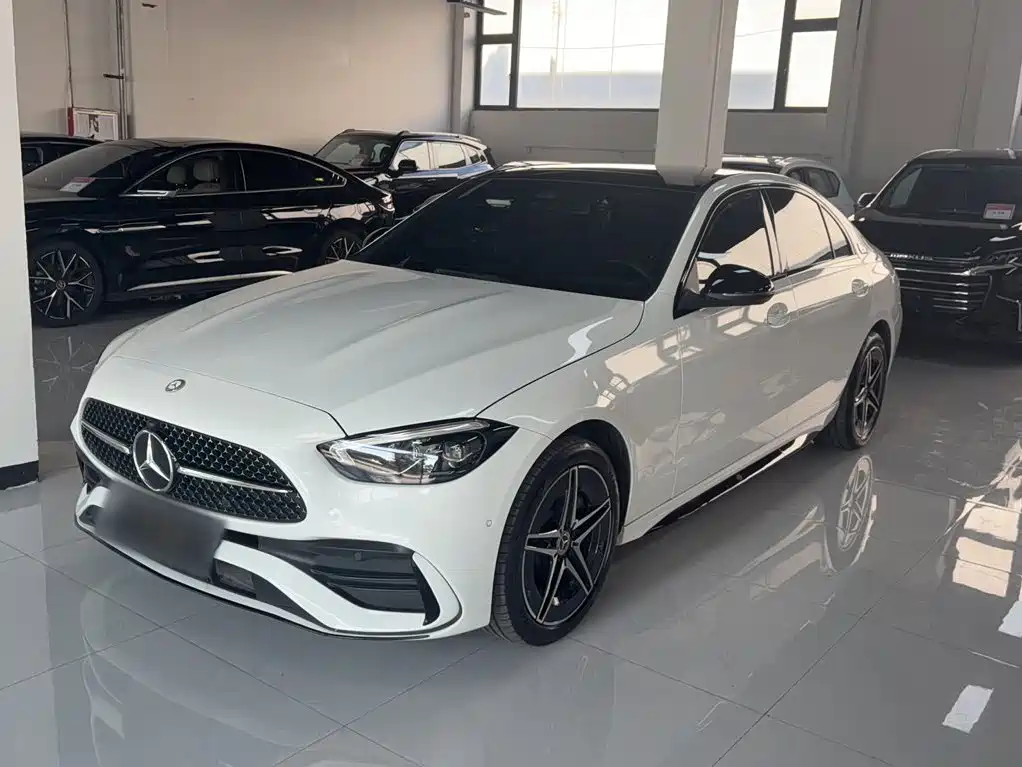 Фото 5 - Mercedes-Benz C-Class