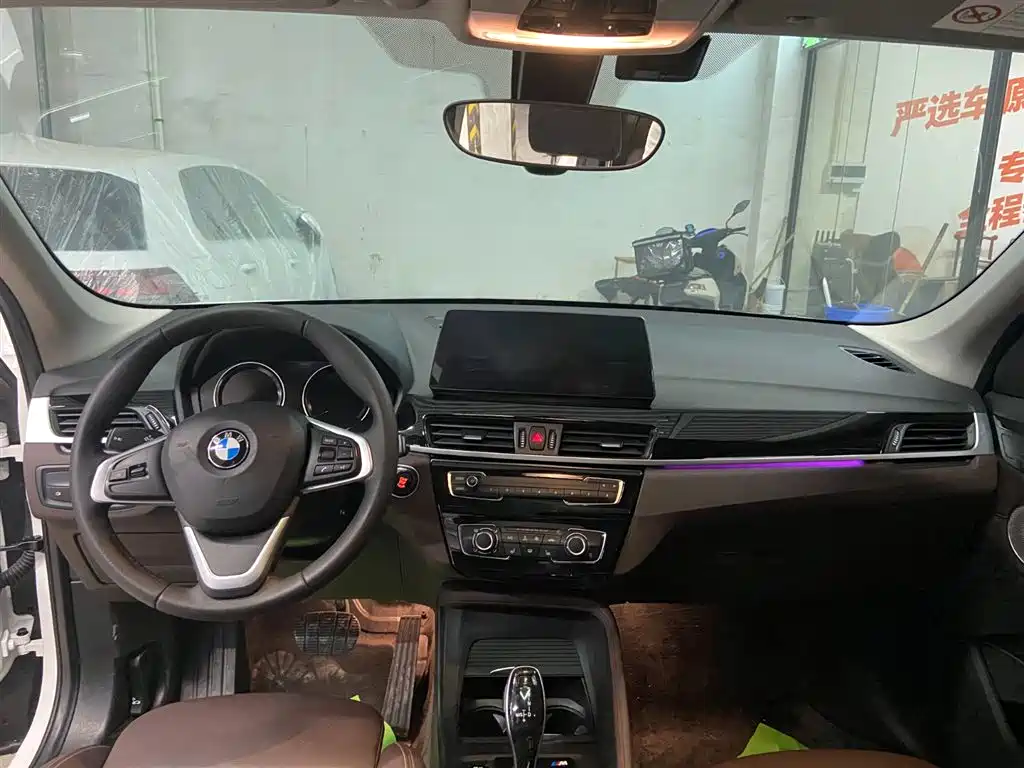 BMW X1 2022 sDrive20Li Fashion фото 24
