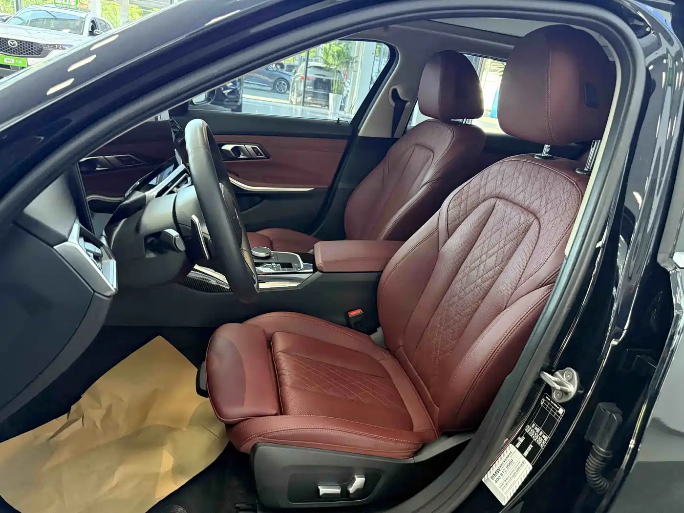 BMW 3 Series 2023 320Li M Sport Package фото 9